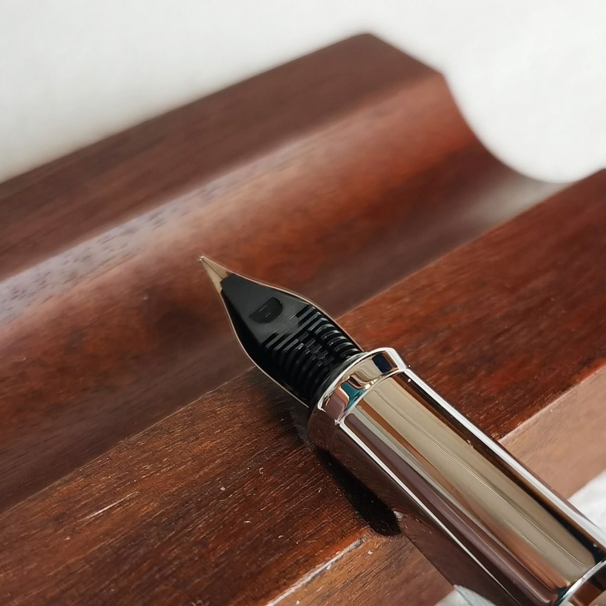 Lincraft 703 Oscar Wilde Fountain Pen