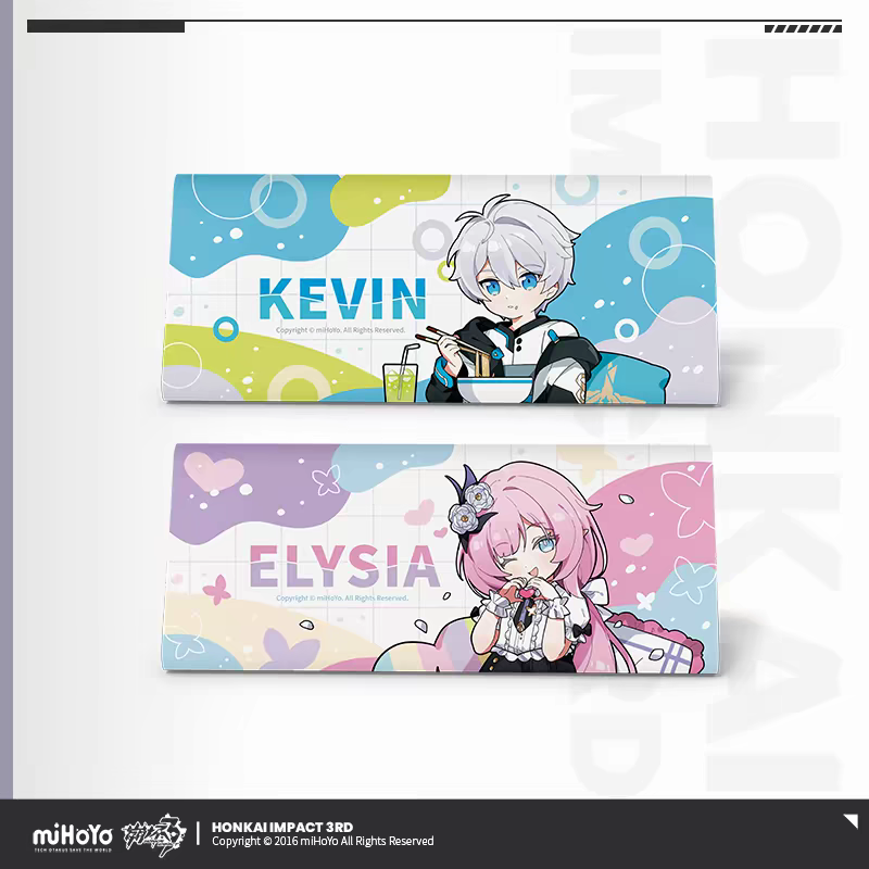 Kevin glasses case envelope packaging front and back
