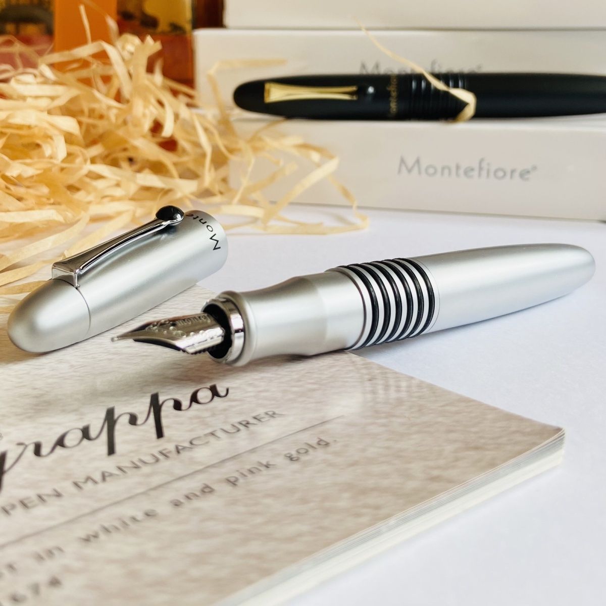 Montefiore Classic Metal Fountain Pen 0.5mm