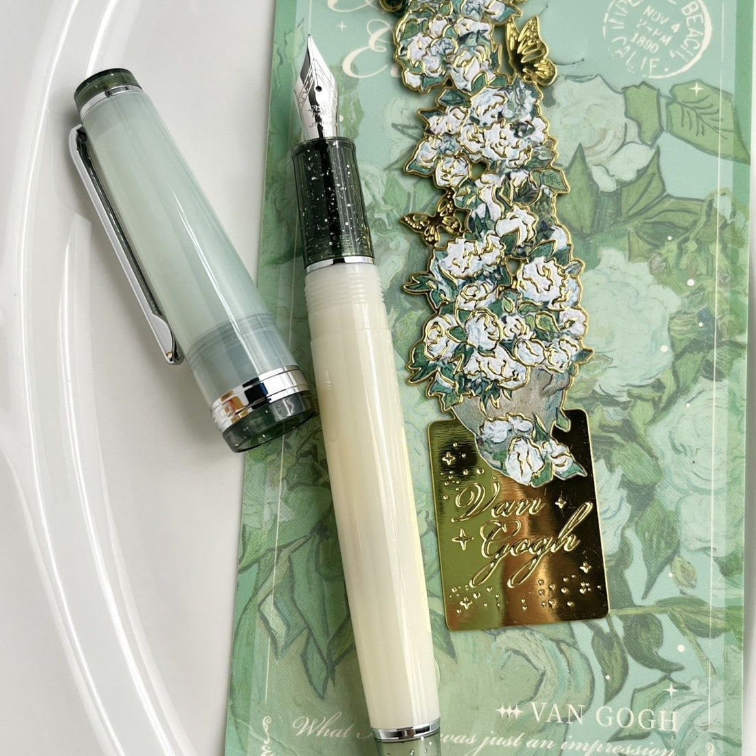 Jinhao 82 Van Gogh White Rose Pen