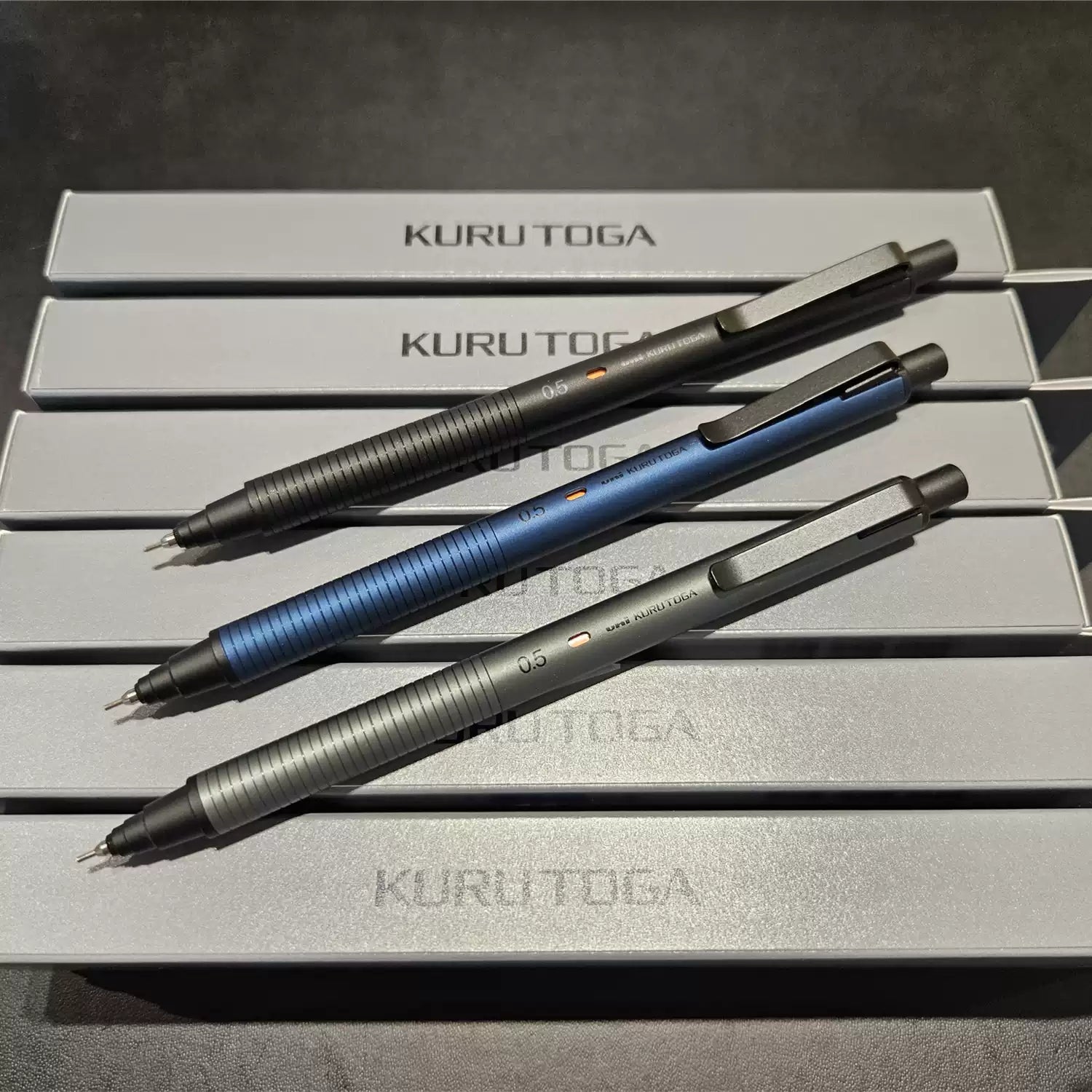 Uni Kurutoga Metal M5-KH Mechanical Pencil | Auto-Rotating Lead | 0.5mm | Metal Barrel