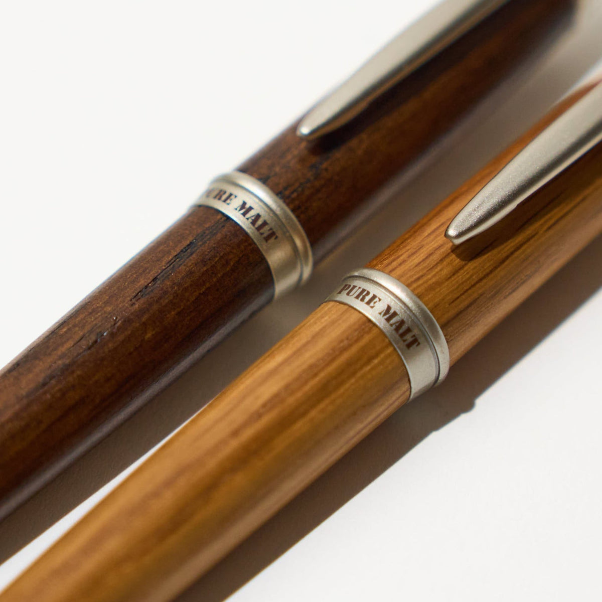 Uni Pure Malt SS1025 Ballpoint Pen