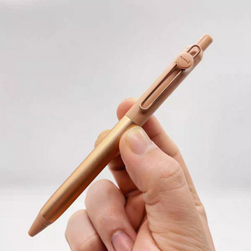 Uni Mitsubishi ZENTO Limited Edition 0.7mm Gel Pen in Champagne Gold